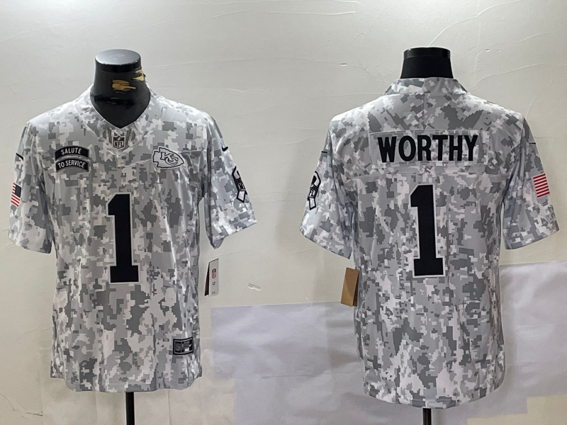 Men's Kansas City Chiefs #1 Xavier Worthy Arctic Camo 2024 FUSE Salute to Service Limited Stitched Jersey