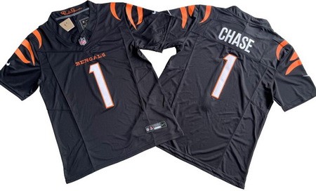 Men's Cincinnati Bengals #1 Ja'Marr Chase Black F.U.S.E. Vapor Untouchable Limited Stitched Jerseys