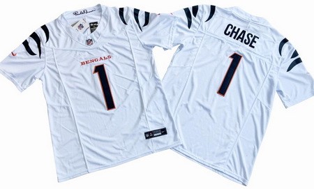 Men's Cincinnati Bengals #1 Ja'Marr Chase White F.U.S.E. Vapor Untouchable Limited Stitched Jerseys