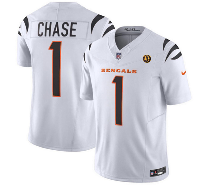 Men's Cincinnati Bengals #1 Ja'Marr Chase White F.U.S.E. With John Madden Patch Vapor Limited Stitched Football Jersey