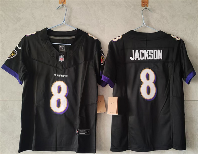 Women's Baltimore Ravens #8 Lamar Jackson Black Vapor Football Jersey(Run Small) Women's Baltimore Ravens #8 Lamar Jackson Black Vapor Football Jersey(Run Small)