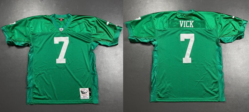 Men's Philadelphia Eagles #7 Michael Vick Kelly Green 2010 Throwback Stitched Football Jersey