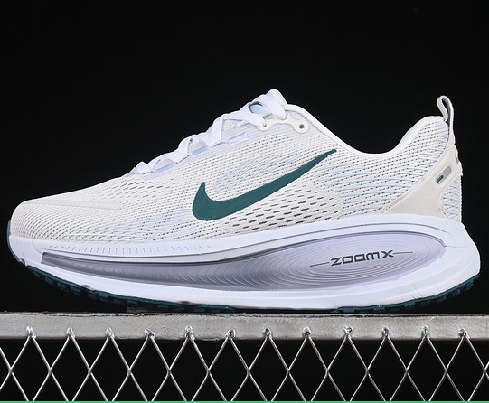 Nike Vomero 18 Summit White/ Blue Tint/ Geode Teal HM6804-103 Sneaker