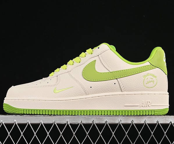 Nike Air Force 1 '07 Low White Green DF0188-070 Sneaker