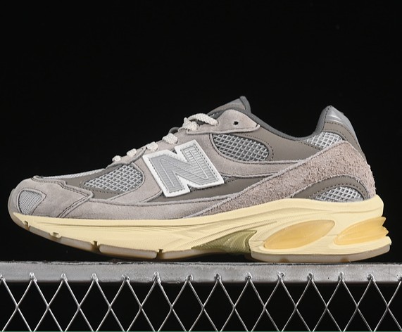 New Balance 2010 Grey Days Grey Arid Stone Raincloud Calcium U2010GD Sleek Lifestyle Sneaker