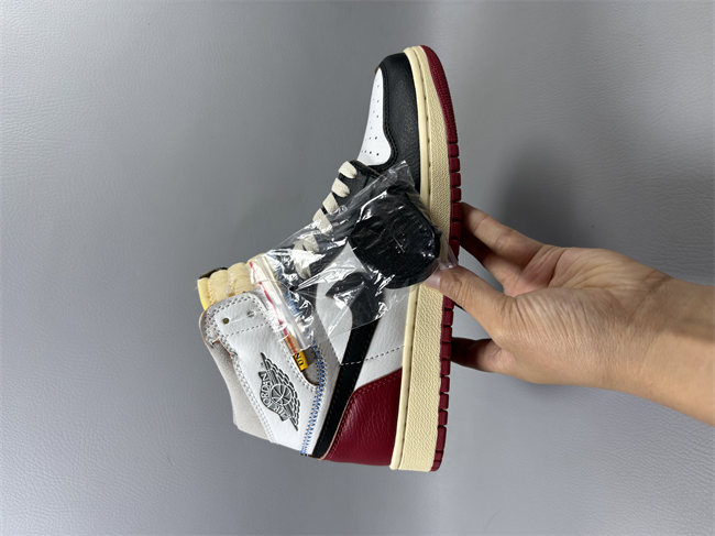 Women Running Weapon Air Jordan 1 Black White Red Shoes 546 Sneaker